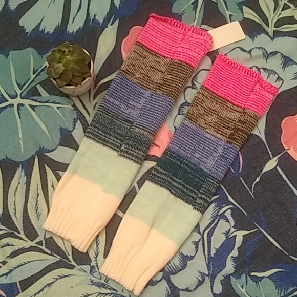 NWT du north Multi Colored Leg Warmers - Picture 4 of 5